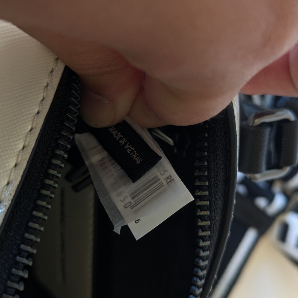 Marc Jacobs Black White Mini Barrel Bag - Picture 6 of 9
